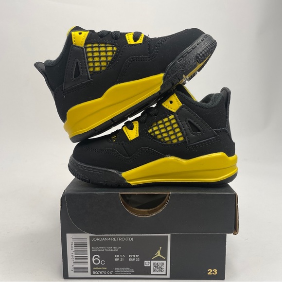 Nike Air Jordan 4 Retro TD “Thunder/Tour Yellow” 2023 - Picture 3 of 4